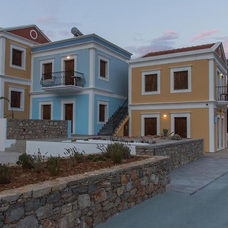 Captain George Apartment Đảo Sými Ngoại thất bức ảnh