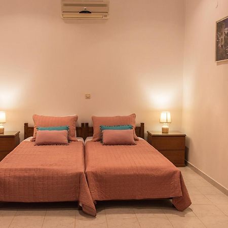 Captain George Apartment Đảo Sými Ngoại thất bức ảnh